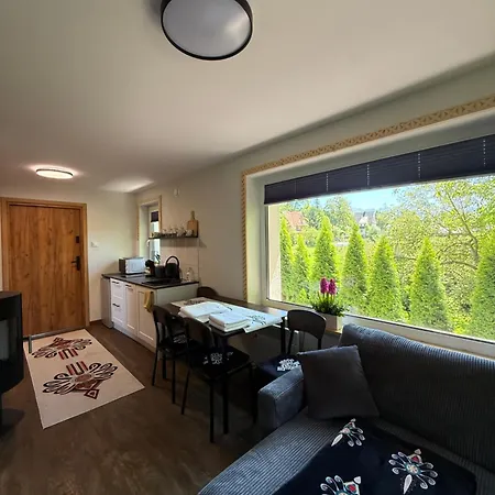 شقة Apartamenty, Bialy Dunajec, Jacuzzi , Sauna, Darmowy Parking, Kominki W Apartamentach, Widok Na Gory بياوي دونايتس
