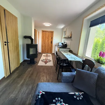 شقة Apartamenty, Bialy Dunajec, Jacuzzi , Sauna, Darmowy Parking, Kominki W Apartamentach, Widok Na Gory بياوي دونايتس